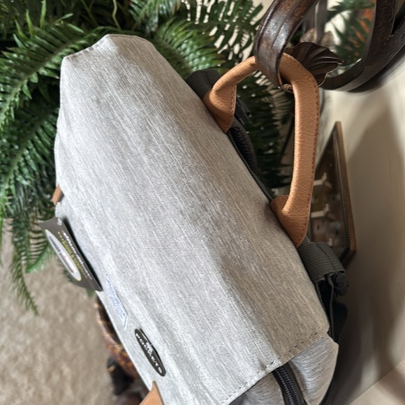 Brand New Eddie Bauer Cascade Back Pack Diaper Bag Two Tone Gray Organizer - Picture 5 of 16